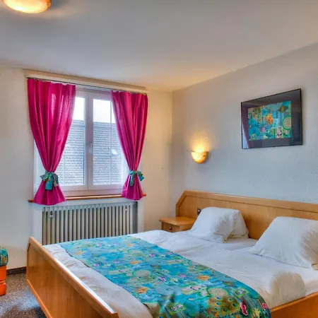 Hotel Stadthaus גוסאו